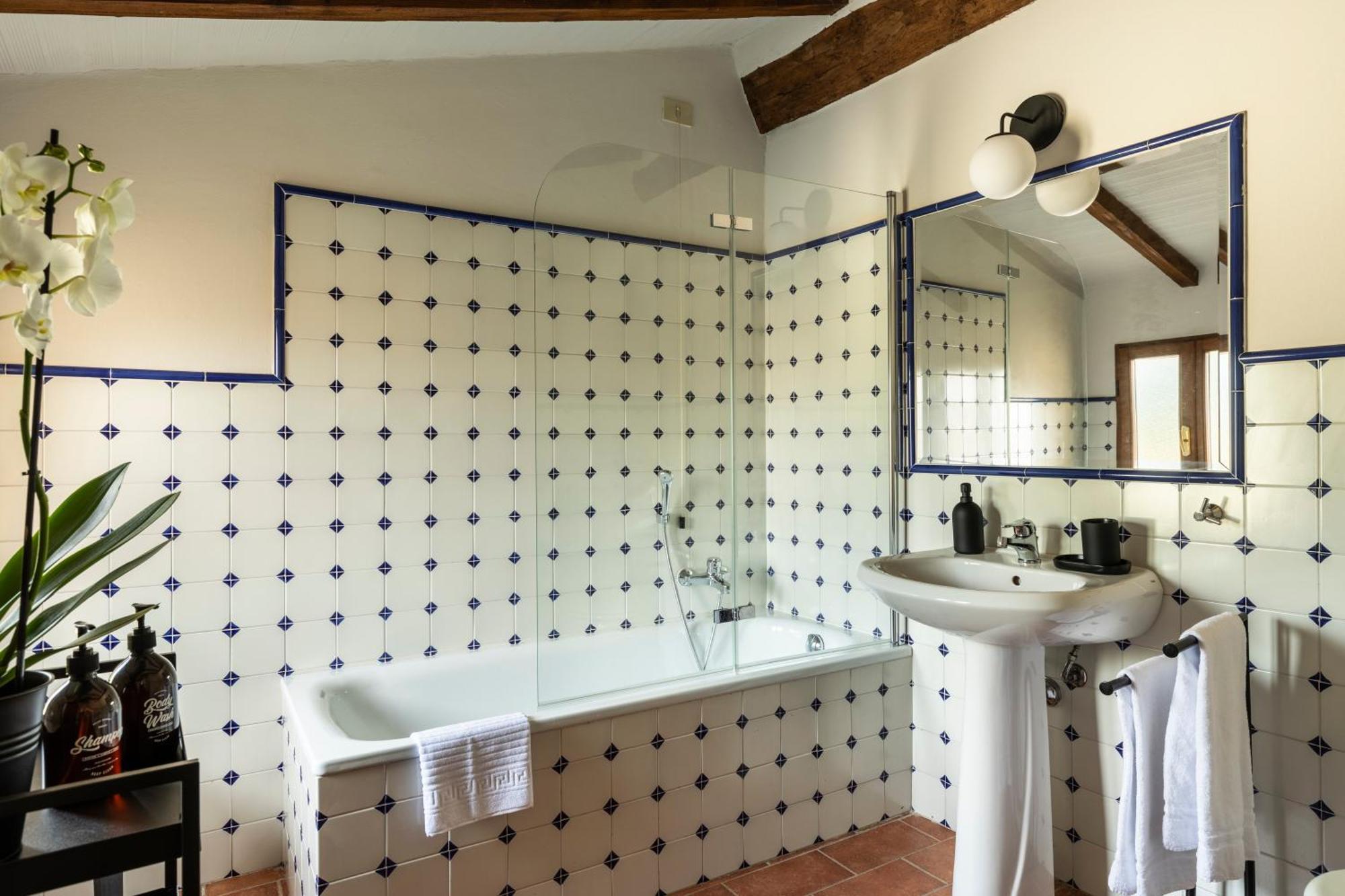 Selvuccia Lodge - Ostello Agricolo San Piero a Sieve Exteriör bild